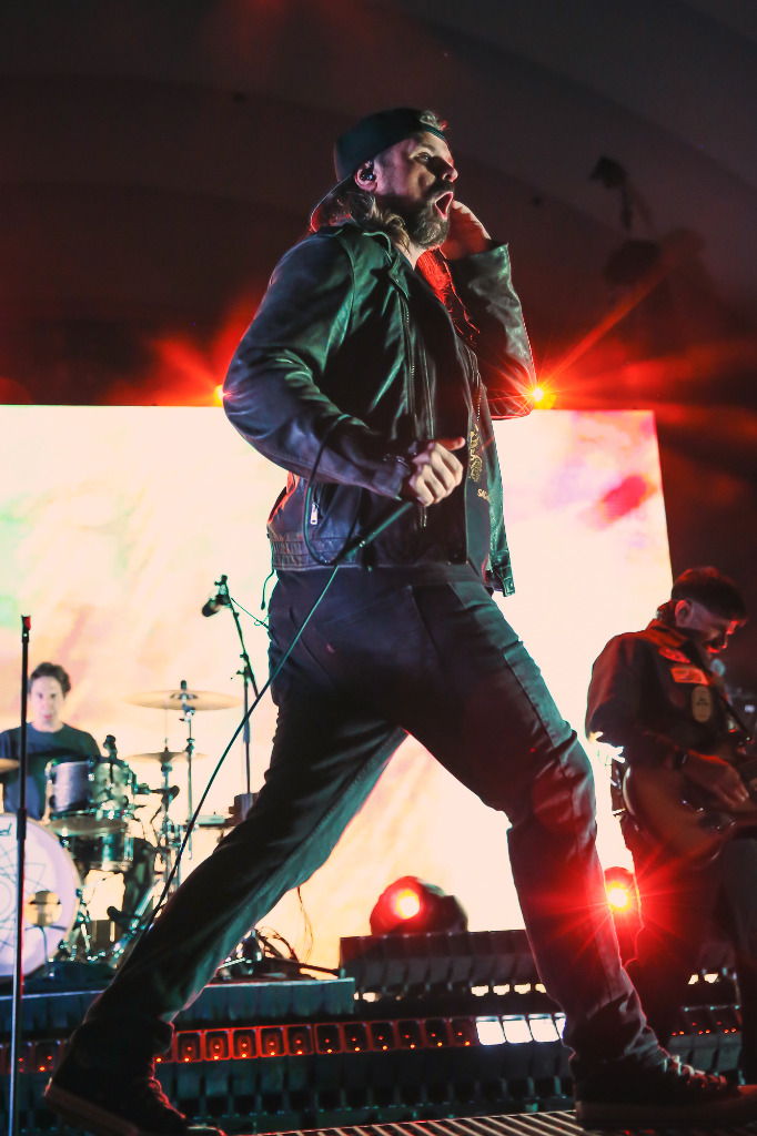 Silverstein Performs Live In Toronto At The CNE
