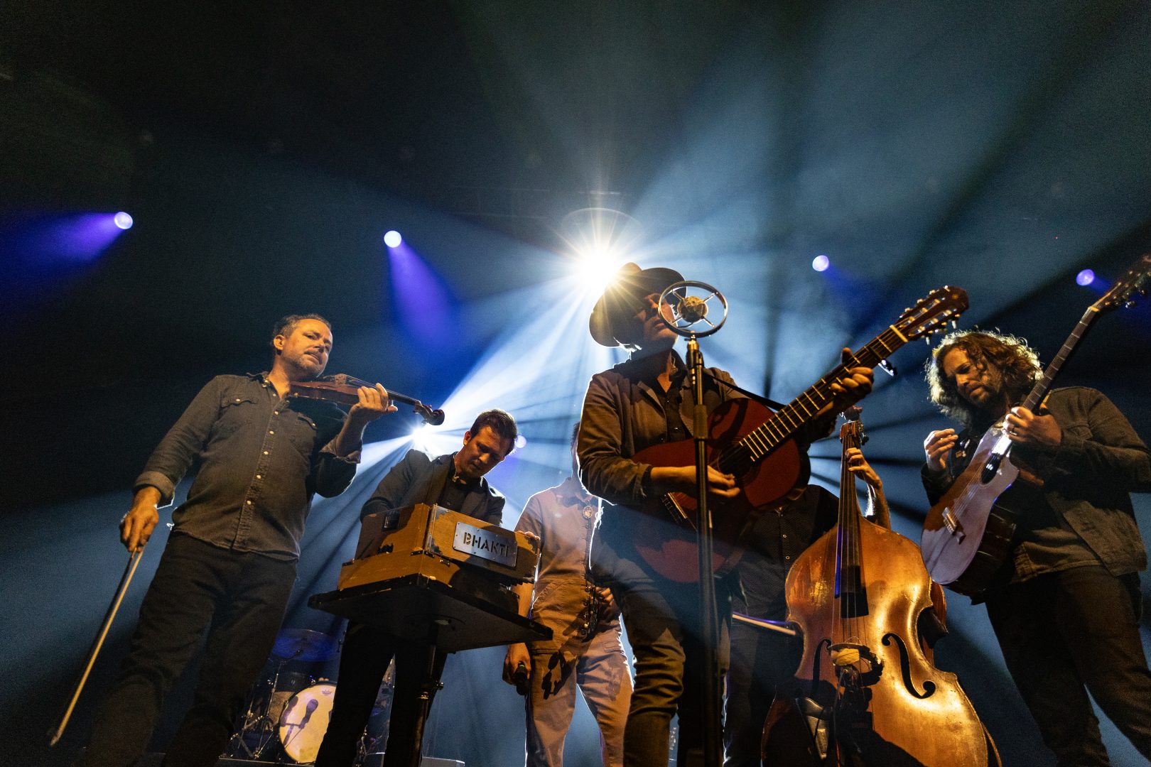 gregory alan isakov 9