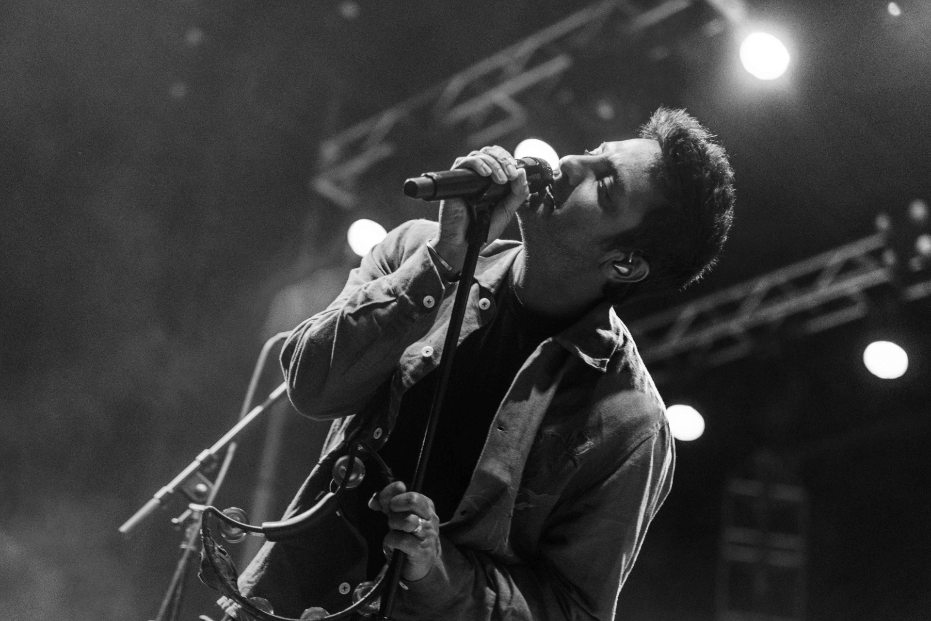 young the giant 3